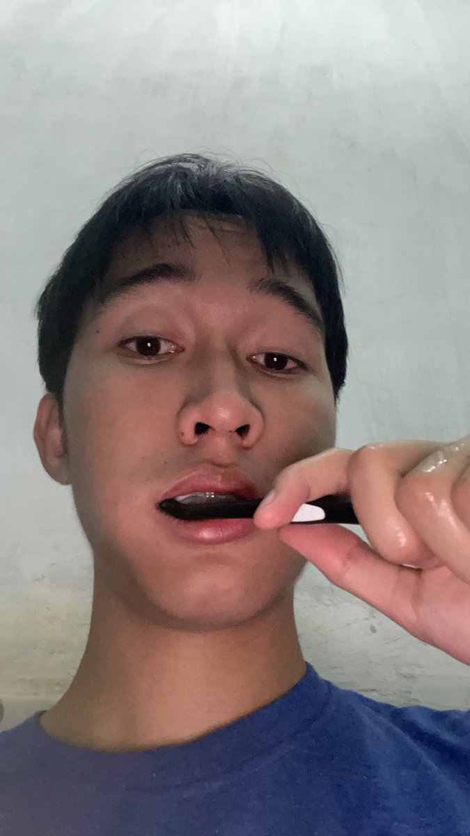 coreeemauve's tweet photo. Kalo ditanya, hows been ur life lately

Km liat rambut rontoku dan mataku ini

Thank yeuwww https://t.co/eCaInN6aUF