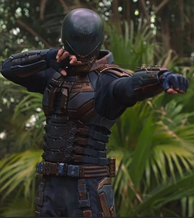 djodjeee_'s tweet photo. Gunn was in his fucking bag with this redesign https://t.co/cQJlPsFtY3