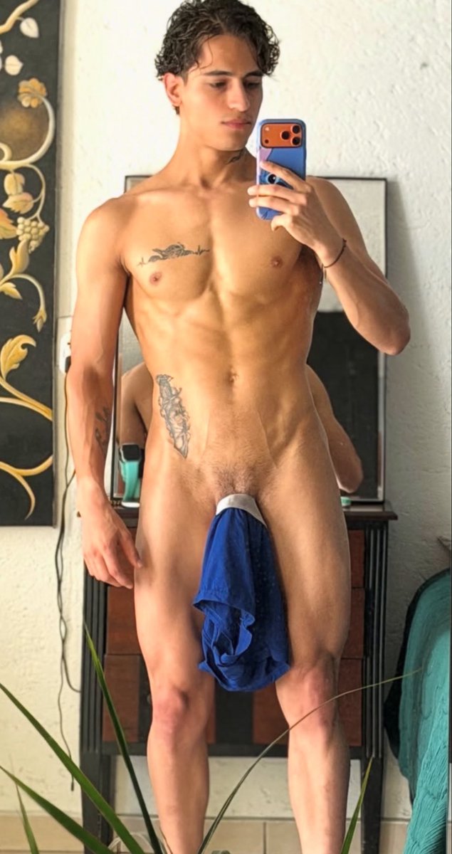 Meninunder69's tweet photo. Sexy y rico Alain😈🤤🥴🍑
Ya lo siguen en Insta https://t.co/HKZa9Yov6x