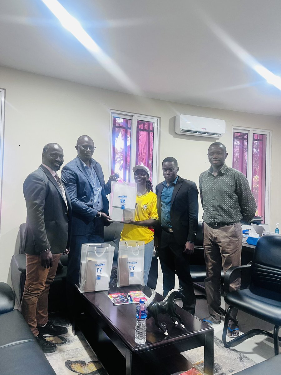 Efyakimora's tweet photo. I was honored to be invited by the Gambia Tourism Board (GTB) 🇬🇲. They have been following my work in The Gambia and invited me to discuss some exciting opportunities, particularly around strengthening tourism ties between The Gambia and Ghana 🇬🇭.

It was a productive and insightful meeting, and I'm grateful for the opportunity to share ideas on how we can continue to showcase the beauty and potential of our countries to the world.

My sincere thanks to Mr. Adama Njie, Director of Marketing, and Lazar Kujabi, Senior Activities and Promotions Manager, for the warm reception and engaging discussion. I was also touched by the thoughtful souvenirs they presented to me as a token of appreciation. 

A special thank you to Humble Besenty for making this possible. 🤝

Here's to stronger tourism partnerships, meaningful collaborations, and more African stories being told by Africans.