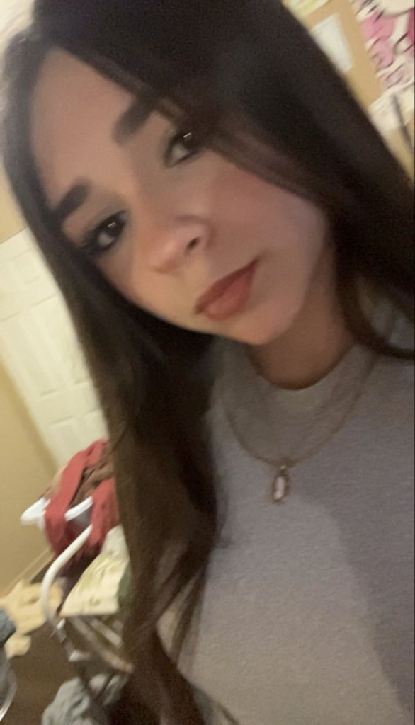 lily tweet media
