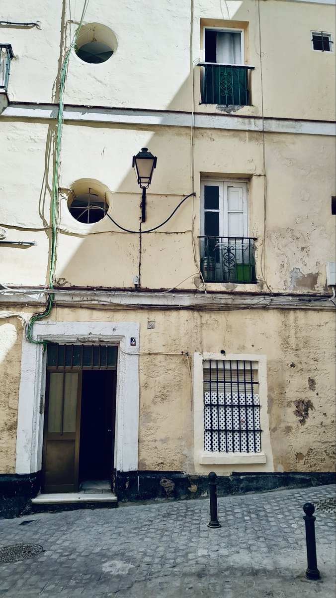 ElHombreLuna's tweet photo. Ya os podemos adelantar que la próxima edición de #elhombrequeseenamorodelaluna la grabaremos en CÁDIZ dentro de la programación de la @FLCadiz 

Pronto publicamos el cartel con nombres claves en la cultura gaditana

Martes 30 junio 19.30h

#podcast https://t.co/sdGmdqfnQ5