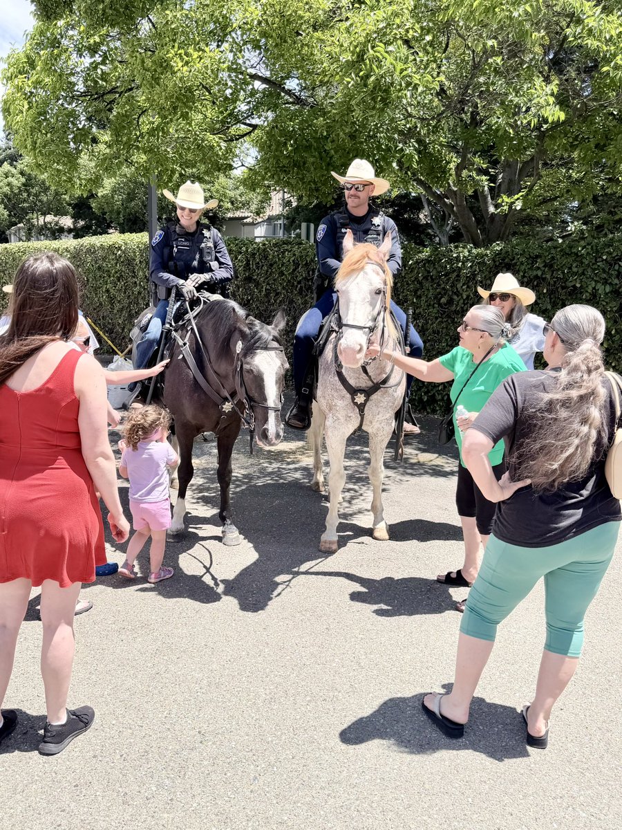LivermorePolice's tweet photo. Livermore Police was proud to participate in the City of Livermore’s celebration of the 125th Anniversary of the Centennial Light, the world’s longest-burning light bulb and a treasured symbol of our community’s history.

Our team enjoyed connecting with community members throughout the day, offering Child Fingerprinting Identification services to help families keep important safety information on hand. 

Attendees also met members of our Mounted Unit, who were a big hit with children and adults alike!