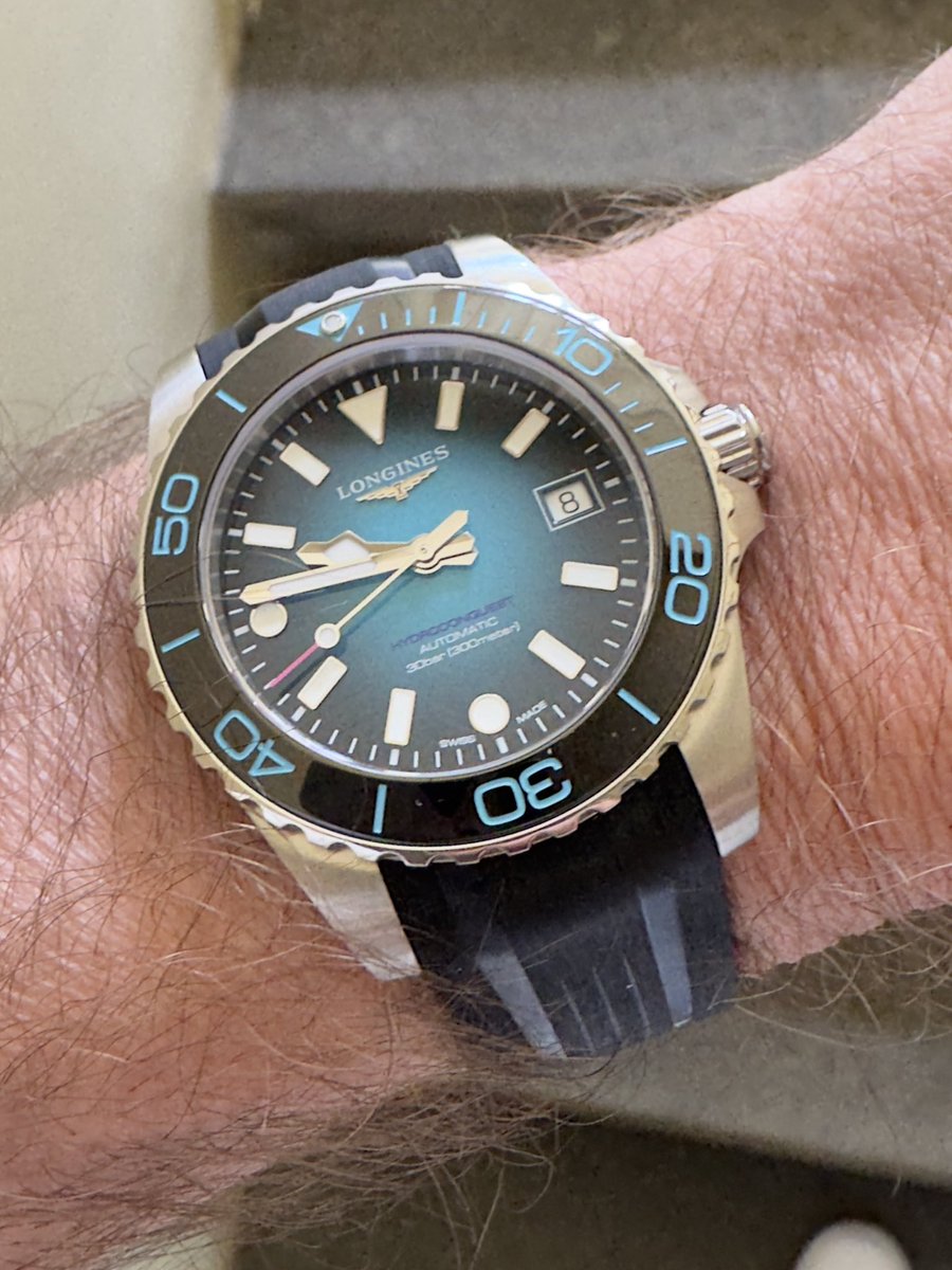 MichaCiok's tweet photo. @matt3rs09 Nice. 
U mnie dziś Longines😎 https://t.co/d0I4G9zVDZ