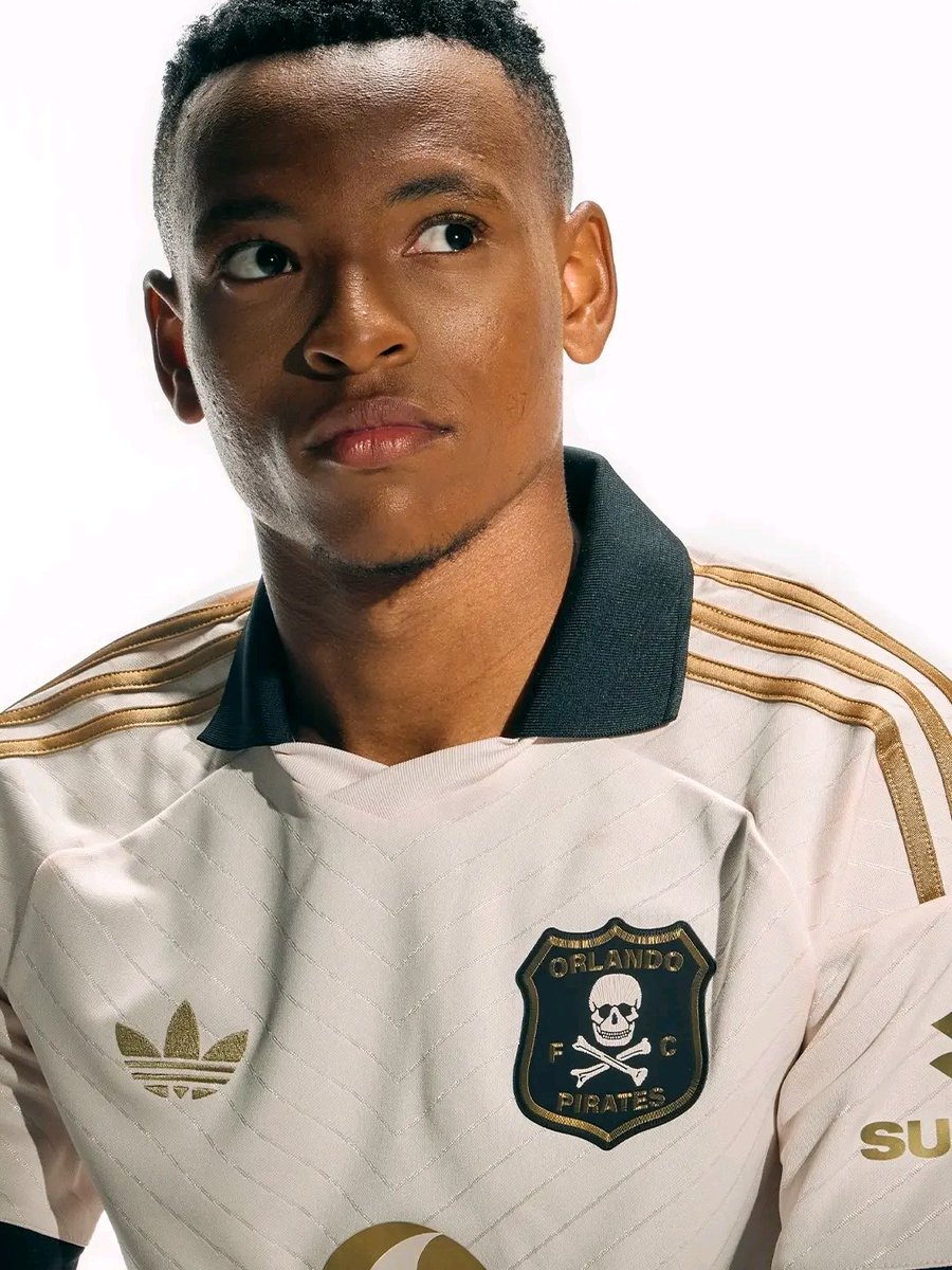 CFCNigerian's tweet photo. These Orlando Pirates Kits for Next season are The most beautiful kits I've seen on the african continent.

Deserved Gold For The Treble winners 🏆🏆🏆 https://t.co/S4O98fAMGR