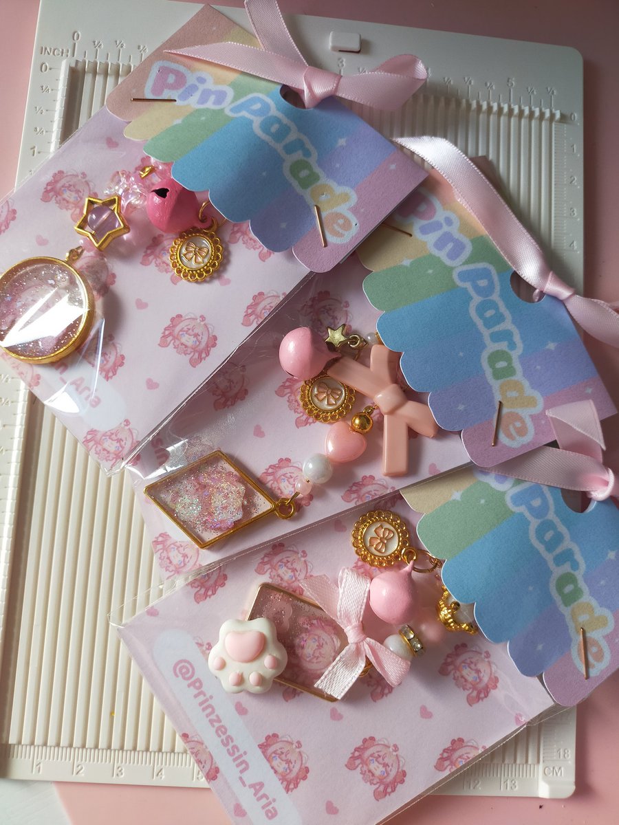 PinParadeDE's tweet photo. Der pin parade Kofi Shop schließt vorübergehend, wir bereiten uns auf den Umzug zu einer anderen Shop Seite vor-

Bei der Gelegenheit, kennt hier jemand gute Alternativen zu Kofi? Die neue Gesetzeslage macht es ja nun noch schwieriger.

#GerVtuber https://t.co/FKDwUWgyNh