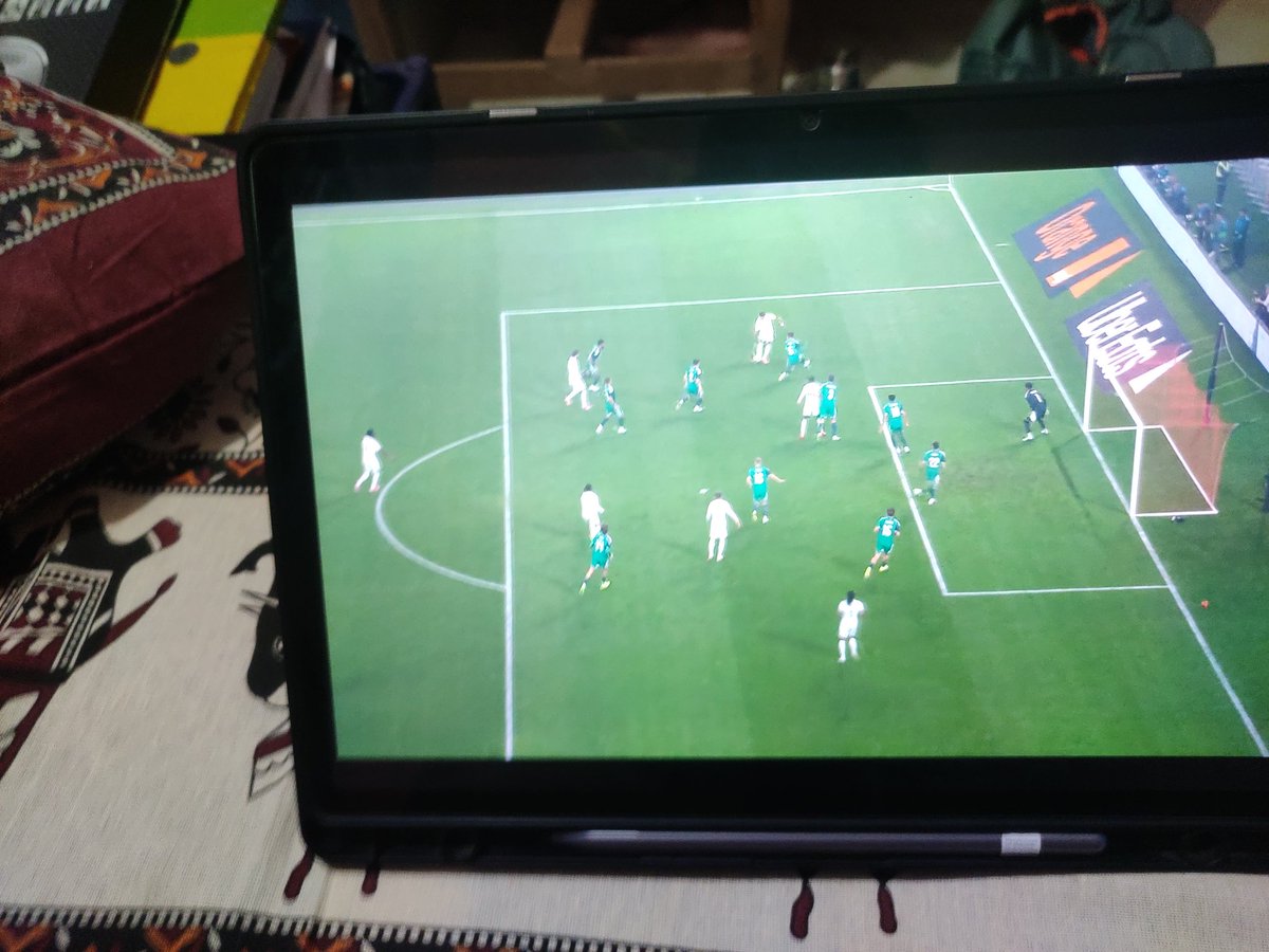 ChelseaBengal's tweet photo. Massive opportunity for Mbappe bt he shot over the cross bar.. https://t.co/OgApusr6IC