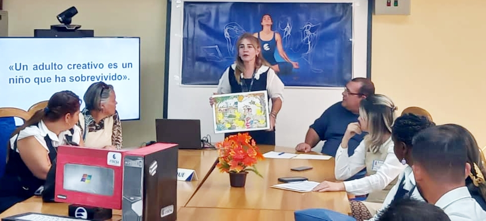 mayrelisgonzal7's tweet photo. Convocamos a las mujeres de #Etecsa #Mayabeque a participar el próximo mes de julio en el Evento Mujeres Creadoras! A despertar nuestro ingenio y  nuestros deseos de crear! Las manualidades serán donadas en beneficio de las escuelas de la comunidad. Anímate a participar!!!!🫶 https://t.co/JIs5atwjq0