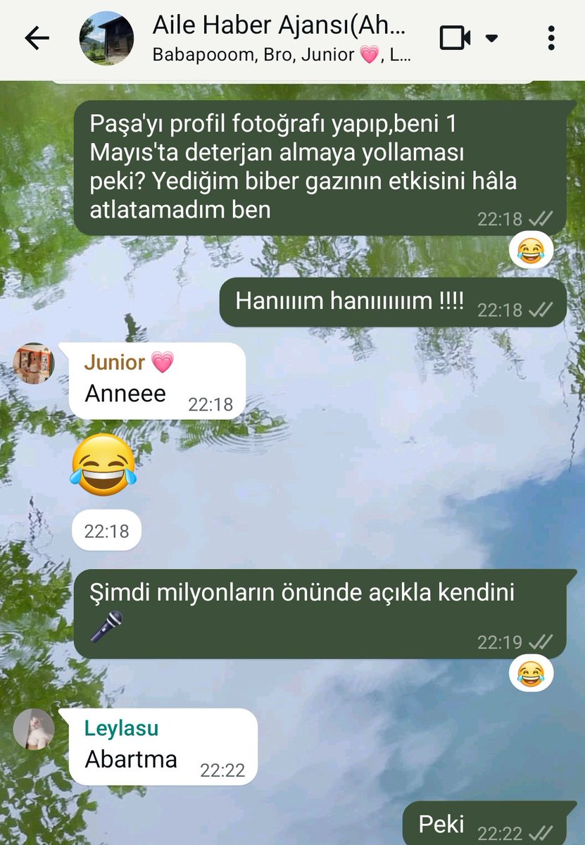 ozlemorgil's tweet photo. Evlat sevgisi denince de sen be kadın https://t.co/HQunRGnnJw