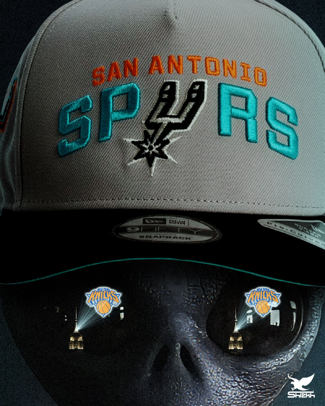 Shiekh's tweet photo. UFO sightings reported over New York tonight.
Must be game night energy for Knicks vs Spurs.

Top off the fit with these New Era snapbacks and visit your nearest Shiekh before tipoff. https://t.co/Wo15AW4Xqi