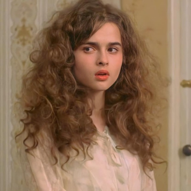 TheCinesthetic's tweet photo. Helena Bonham Carter, 1985 https://t.co/OQF08wer8C