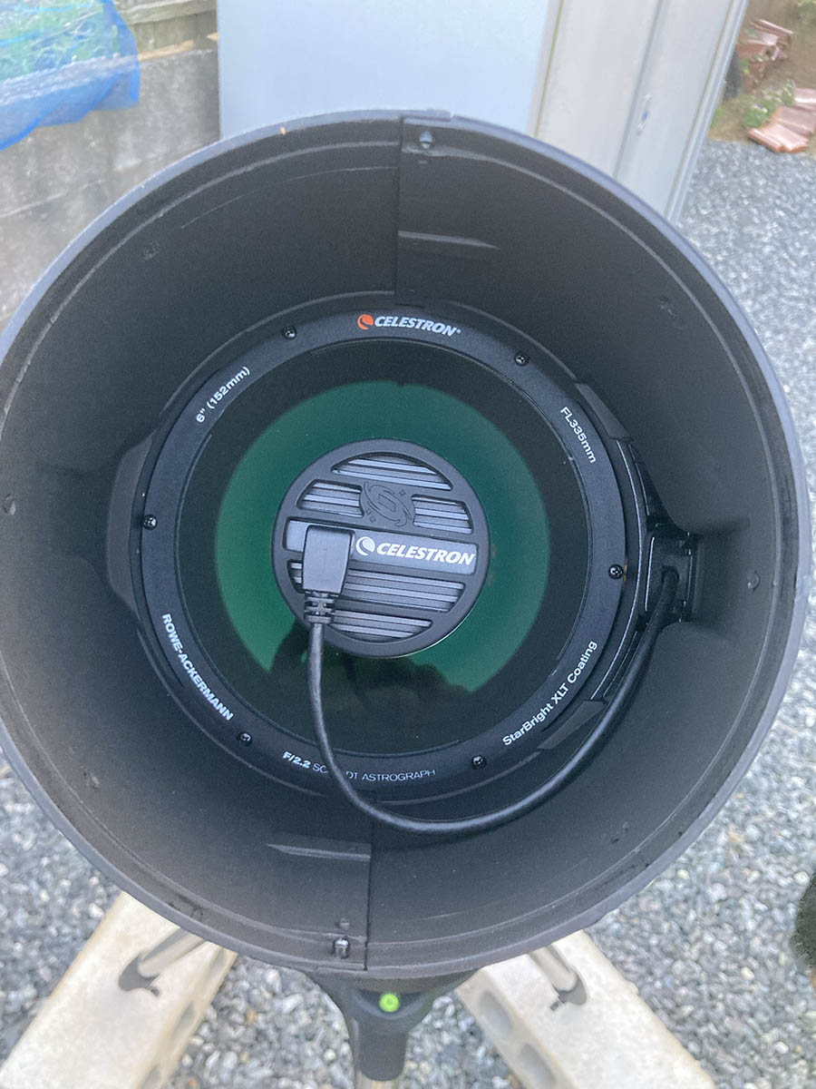 yfujita320's tweet photo. セレストロンのOrigin Mk-IIを見ました。15cmRASA/F2.2は良いですね。撮影を始めたと同時に曇ってしまいました。その実力が気になります。 https://t.co/KdYfBVM4iP