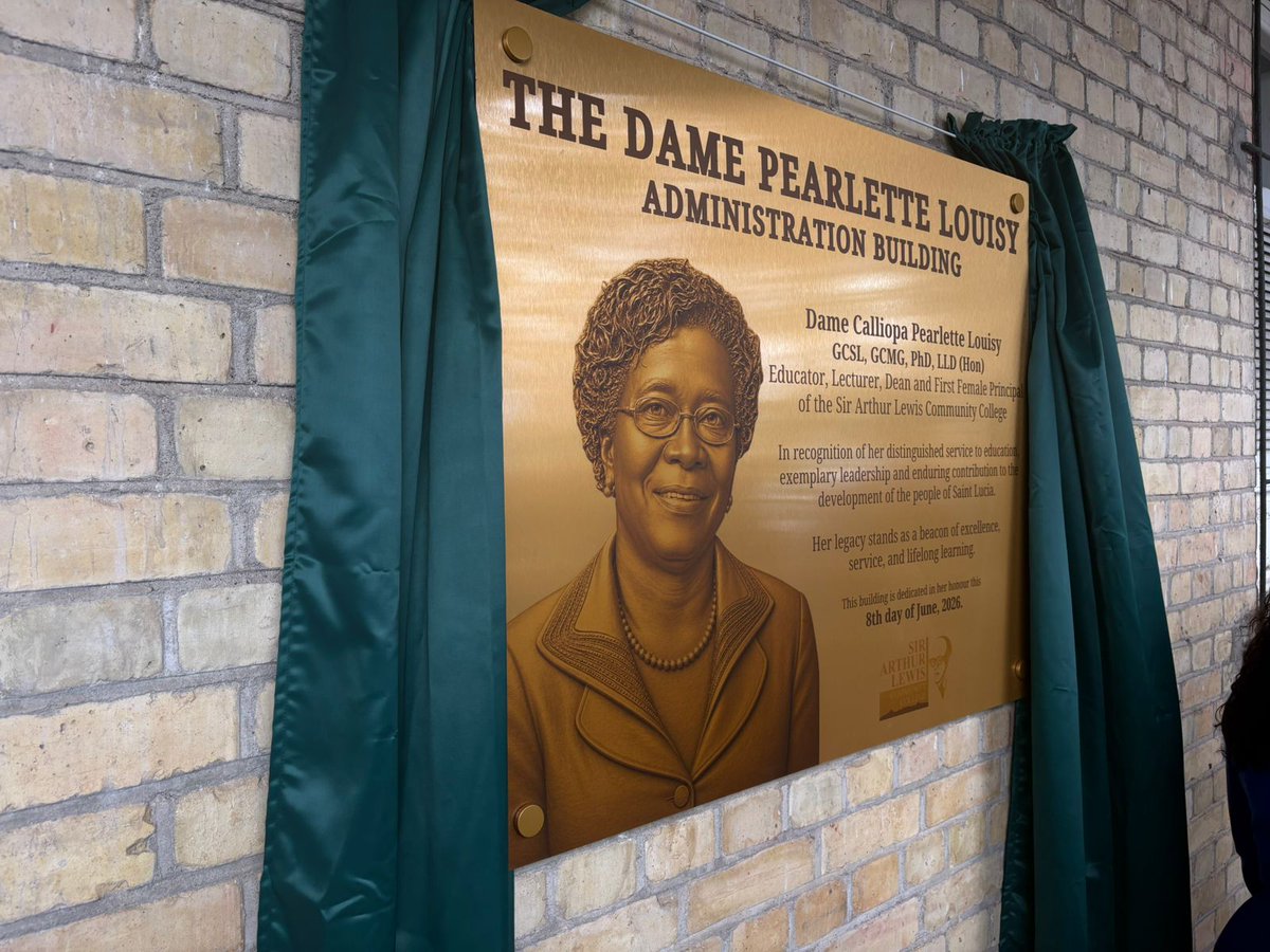RhyesaJ's tweet photo. A Legacy of Excellence 

In recognition of outstanding leadership in education &amp; national development, Governor General Emerita Dame Pearlette Louisy was honoured with the official renaming of the SALCC Administrative Building as the Dame Pearlette Louisy Administrative Building. https://t.co/rmwacx1RLM
