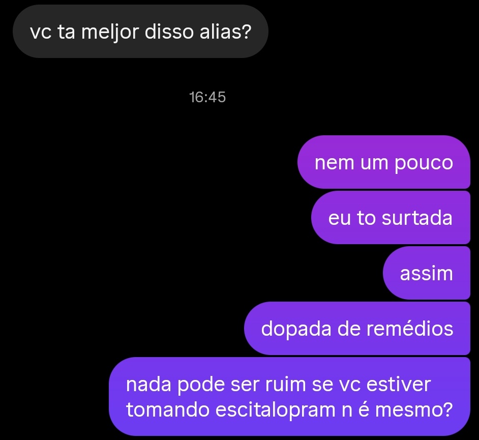 exalt4da's tweet photo. pelo menos não tô sentindo nada 🤓🤓🤓 https://t.co/vQjt6bEEGc