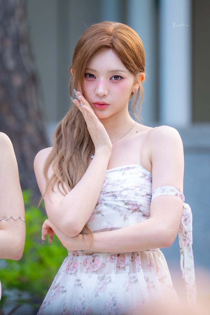 sohee_0101's tweet photo. 260606
음악중심 미니팬미팅
곽연지
#트리플에스 #tripleS #곽연지 #YeonJi https://t.co/wjyrAk1M78