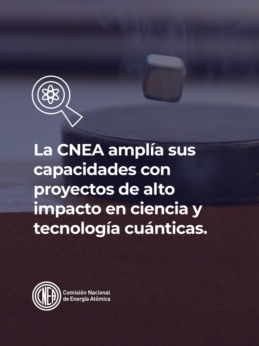 CNEA_Arg's tweet photo. TRES PROYECTOS DE LA CNEA OBTIENEN FINANCIAMIENTO PARA FORTALECER LAS CAPACIDADES NACIONALES EN TECNOLOGÍAS CUÁNTICAS 

La Comisión Nacional de Energía Atómica (CNEA) continúa fortaleciendo sus capacidades en tecnologías cuánticas a través de tres proyectos vinculados a computación cuántica, sistemas de espines cuánticos para Resonancia Magnética Nuclear y materiales superconductores topológicos, un campo con creciente impacto en áreas como la computación avanzada, la medicina, la ciencia de materiales y los sistemas de detección de alta precisión.

Los desarrollos abarcan desde la construcción de un procesador cuántico experimental basado en qubits superconductores hasta nuevas plataformas para estudios a escala molecular y nanométrica, así como la caracterización de materiales avanzados para futuras tecnologías cuánticas.

Los proyectos fueron seleccionados en el marco del Programa Interinstitucional de Fortalecimiento de la Ciencia y la Tecnología Cuánticas (PIFCyTC), impulsado por la Secretaría de Innovación, Ciencia y Tecnología, y recibirán financiamiento destinado a la adquisición de equipamiento científico de alta complejidad y al fortalecimiento de las capacidades experimentales para la investigación en este campo estratégico.