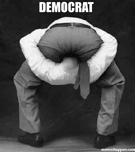 solbros55's tweet photo. @PatrickLundstr1 @25Coffeegurl22 @NBCNews @kwelkernbc You're such a dumbass....Caring about caps lock says it all. What else can you see from your POV? https://t.co/UJhslk4UcJ