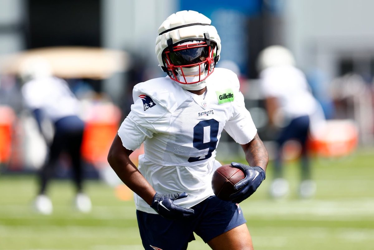 BostonStrongBR's tweet photo. 🗣️ Boutte sobre jogar pelos Patriots:

"Quero ficar em New England pelo resto da minha carreira. Eu gosto daqui. Já estou aqui há três anos. Chamo este lugar de lar. Este é o meu novo lar. Cresci na Louisiana e vivi lá por 20 anos, mas agora Boston é a minha vida."

📰 @RochieWBZ

#NFL #NEpats #Patriots