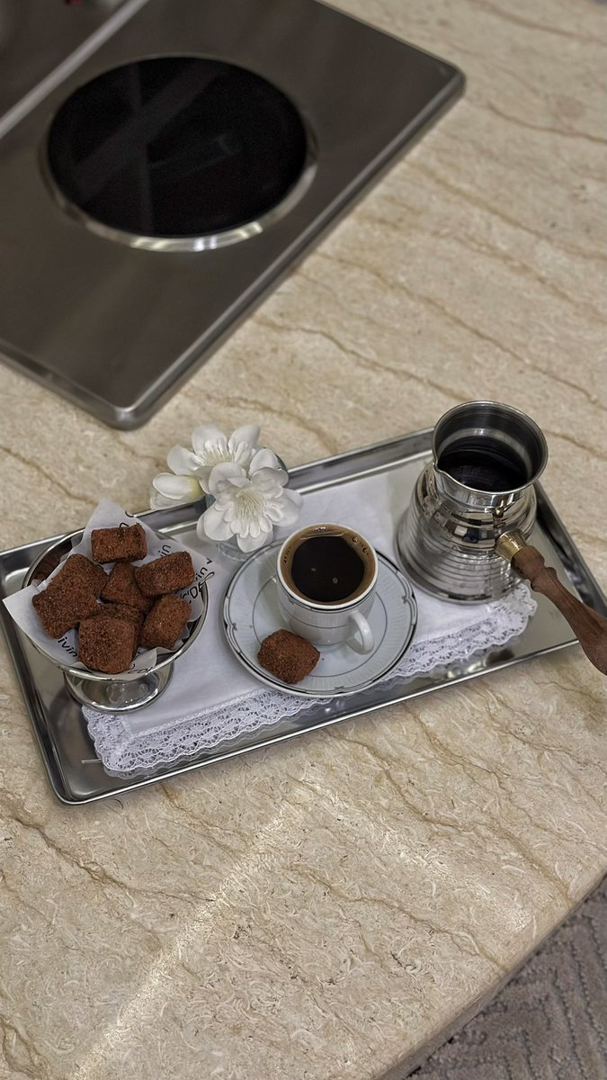 _iem3's tweet photo. المتعه في حُب تصوير القهوة 
ــــــ دائمًا طـاغي 🤎. https://t.co/k2LopgkBP6