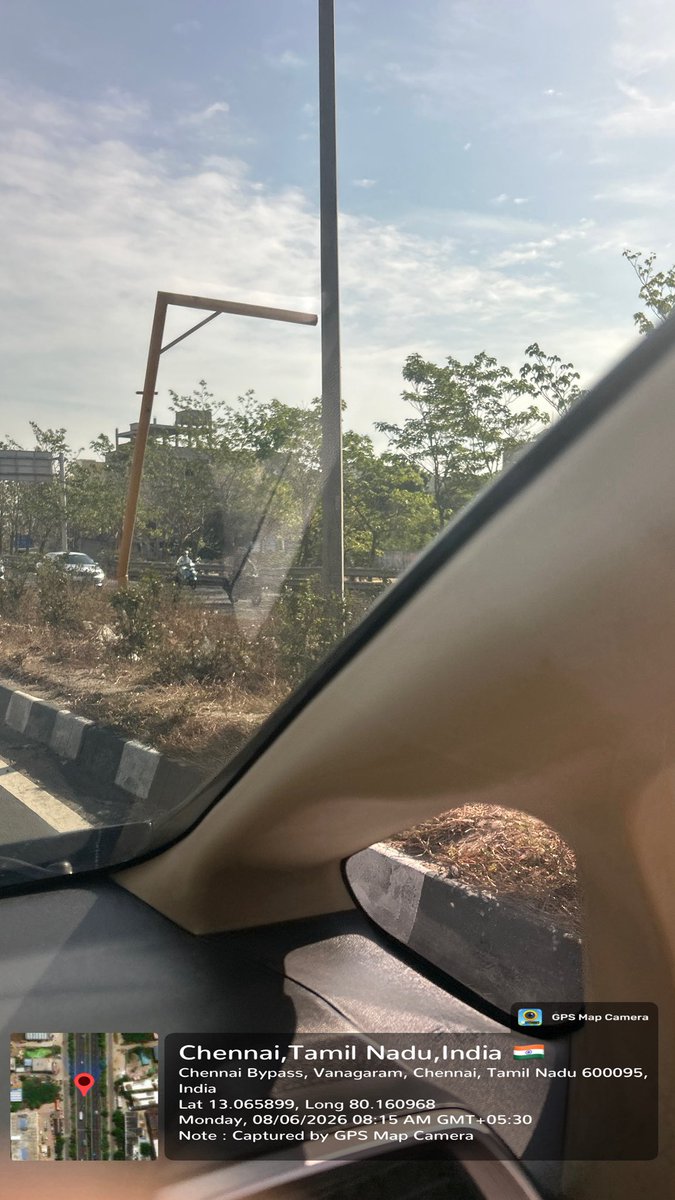 act4better's tweet photo. @NHAI_Tamilnadu First remove this broken pole https://t.co/Fio2I2GhXK