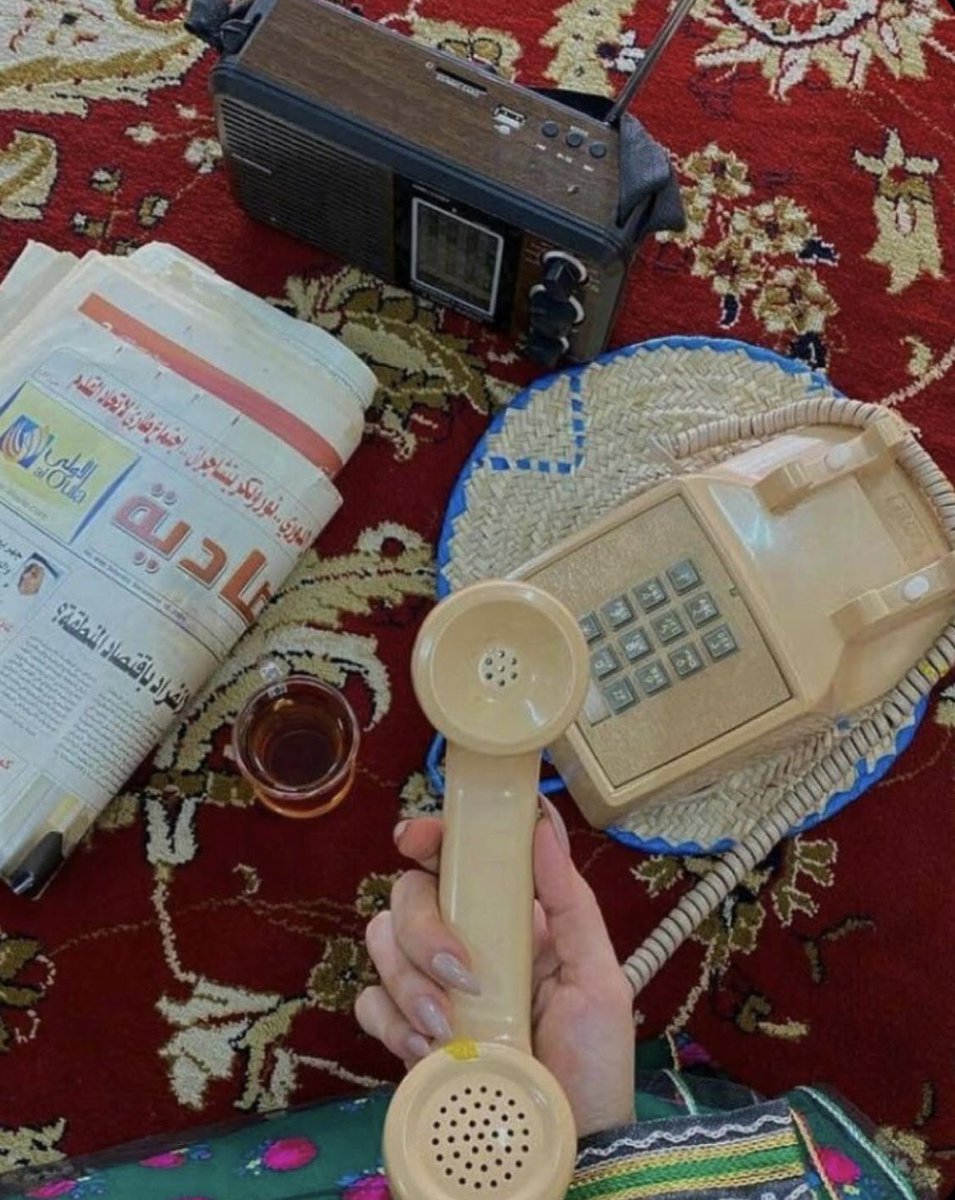 9gex222's tweet photo. لا تُبرّر الغياب ، ولا تُجمّل التّأخير...فالهاتفُ لا يُفارِقُ الأكُفّ، والتّنبيهاتُ لا تُخطِئ الطريق..من يُريدك ، يَجِدُ الوقت قبلَ الكلمات ، ومن يَتَعمّد الصمت ، قد قالَ الكثير...إنّ الرسائل لا تَضيع في الزّحام ، لكنّ بعضَ القلوب تختارُكَ آخر 🤚 https://t.co/DUENsr3iw8