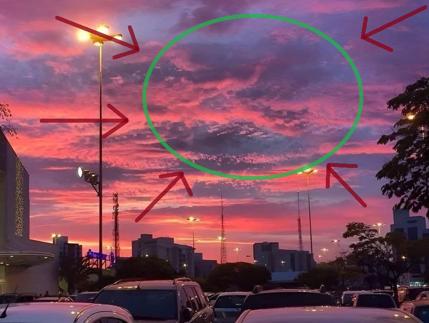 lockmort's tweet photo. I'm so sick of this. I was just going for an evening stroll and now the sky is making me want to suck cock.

This is unnecessary and intentionally signaling the gays. They know what they're doing. Once you see it, you cannot unsee it.

This is intentional.

I will not be gaslit. https://t.co/RPDa887UzD