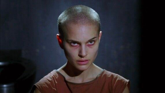 TheCinesthetic's tweet photo. Happy 45th Birthday to Natalie Portman! https://t.co/wxIS77bgKU