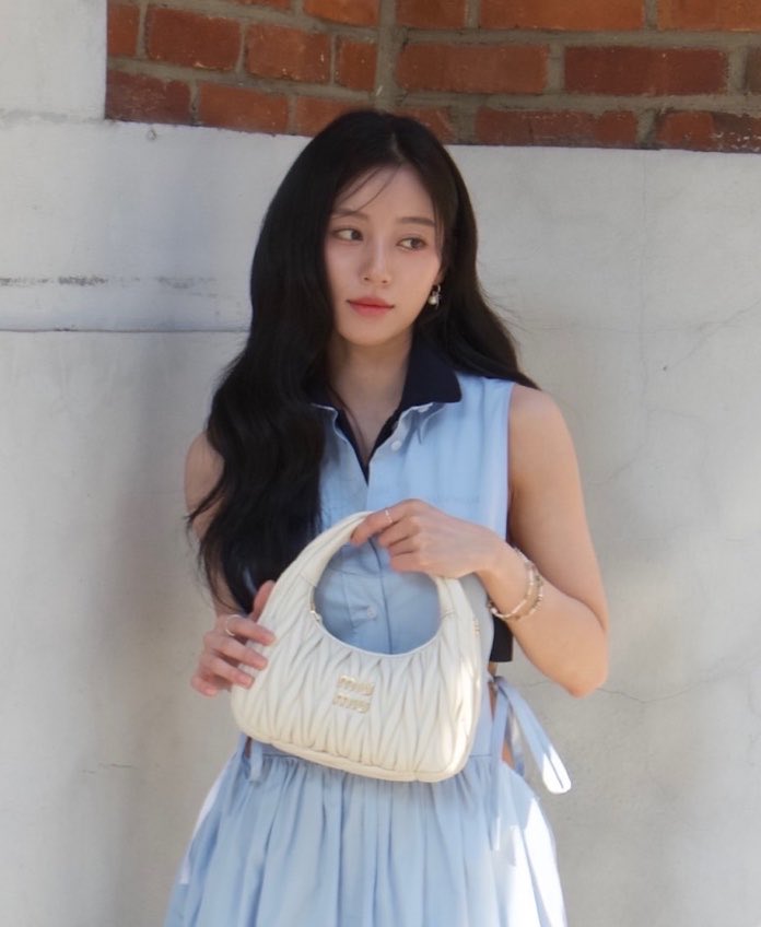 minahfile's tweet photo. my princess 💌🩵🦋 https://t.co/atUn10yQmS