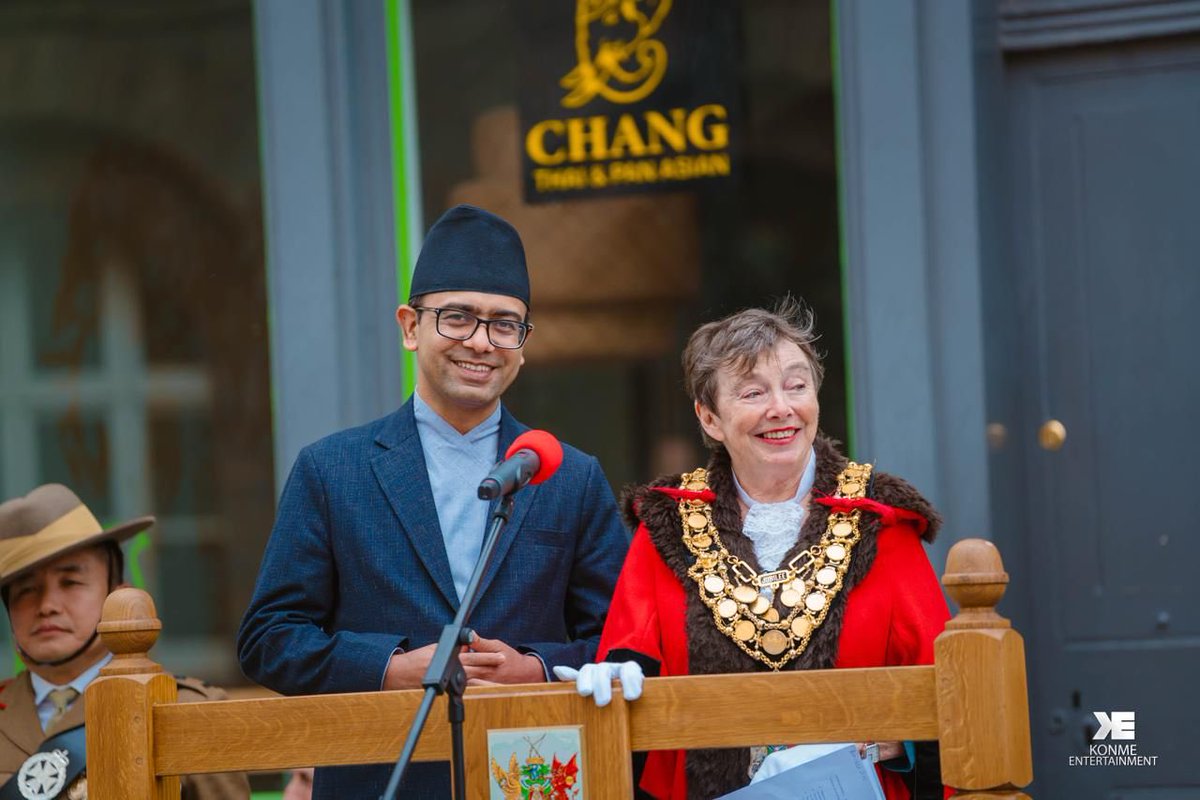 NepalEmbassyUK's tweet photo. Chargé d’Affaires a.i. Bipin Duwadi observed and addressed the Gurkha Annual Freedom Parade in Brecon, Wales, yesterday.

The Brecon Freedom Parade is one of the most significant occasions for the Gurkha community, as it is considered a source of pride and recognition. (1/3) https://t.co/9BmVmasI8V