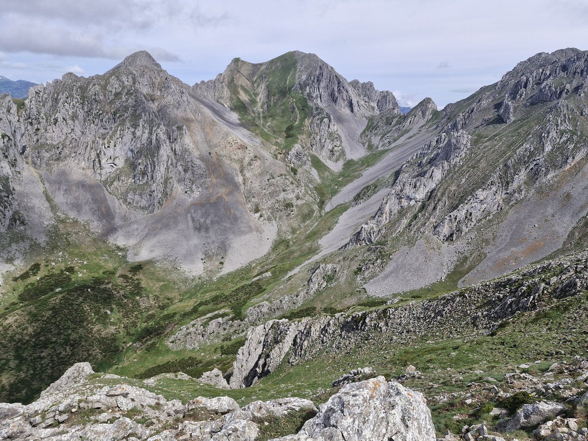 Turi_L8's tweet photo. ⛰️ Azahara - Mediodía https://t.co/6JJwcYbYSY