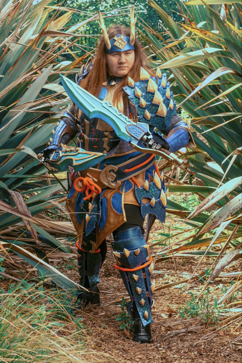 foresticosplay's tweet photo. Haven’t dropped anything here for a while so here’s a wee pic from @everlongphotouk from our shoot we did a couple of weeks ago 💙 https://t.co/fw854m1hJ7
