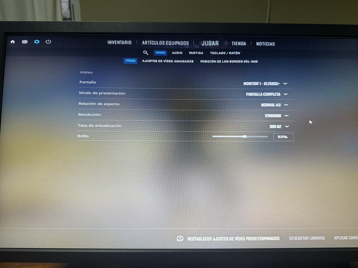 lowifff's tweet photo. Llegó el 400hz. Muchas gracias @Strakacsgo la verdad súper rápido y recomendable!! https://t.co/LSxhekxbK3