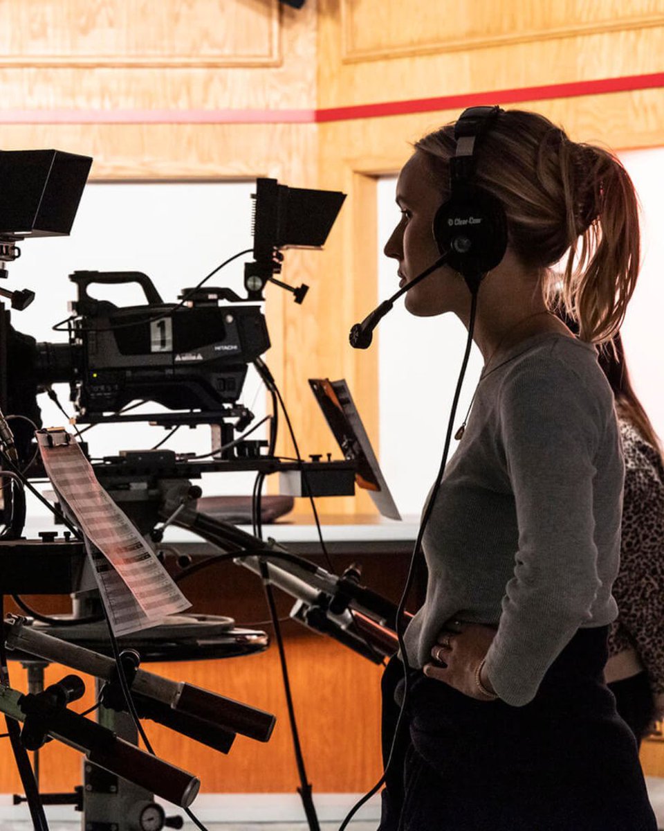 smumeadows's tweet photo. At SMU Meadows, creativity lives in every corner! From rehearsal studios and art galleries to film sets and computer labs, this is where we learn, collaborate, and create together. This is the place we call home. #SMUMeadows #SMU #ArtSchool #PerformingArts #VisualArts https://t.co/70GecqGXGJ