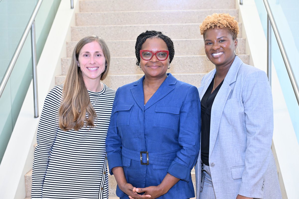 UABSON's tweet photo. The UABSON was honored to welcome Dr. Fayron Epps as the keynote speaker of the 35th Dr. Jean A. Kelley Lecture, where she presented “My Journey to Healing Communities Facing Dementia.”

Thank you to Dr. Epps and to all who joined!

View gallery: https://t.co/50wuGej6aH https://t.co/Z2t2GRnIKS