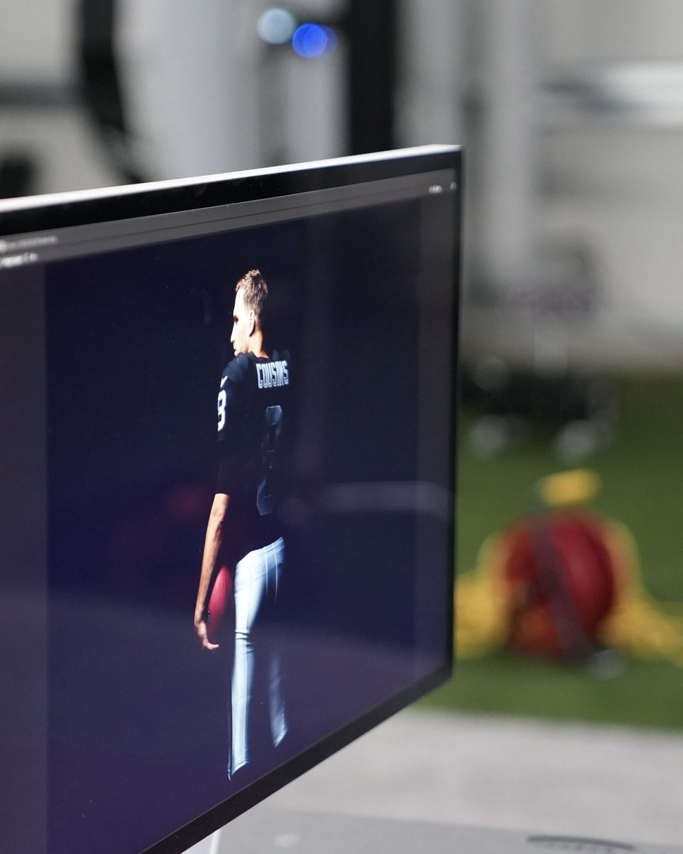 Raiders's tweet photo. 📷 🎥 Cameras on Kirko @KirkCousins8 https://t.co/ObYk3y4sOH