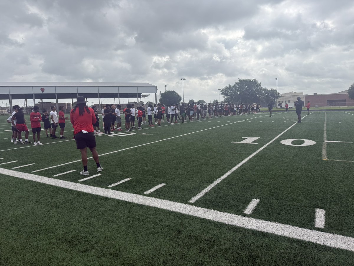 ThaBallCoach's tweet photo. We popped off our strength &amp; conditioning this week and we were over 100 deep in the first session 👀! Felt good getting back out there with my guys. Good work today and still a lot to build on. Let’s keep getting better JAGS. #JFL🔴⚫️ https://t.co/svYH8p2j1P