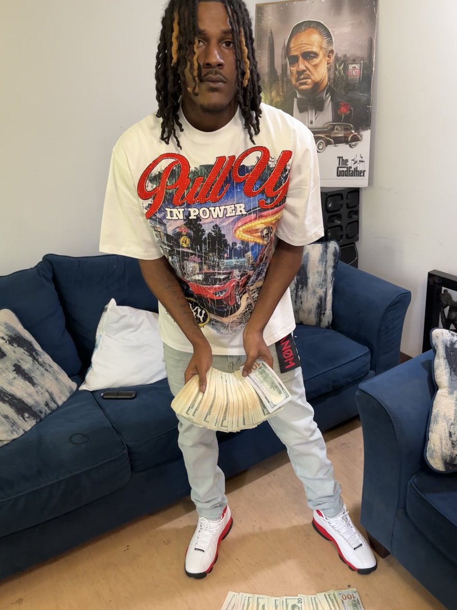Krammd_'s tweet photo. 🏚️ JUGGIN https://t.co/skRpfSXsU9