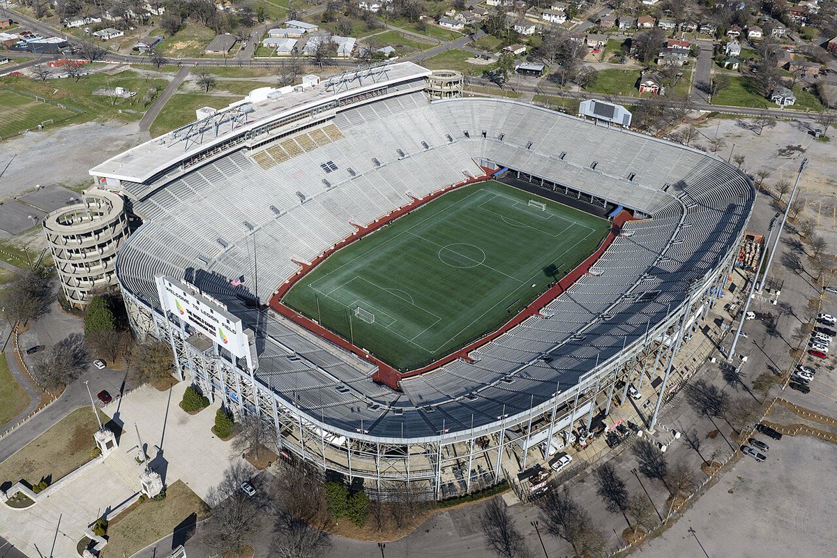 DrunkAubie's tweet photo. Europeans: “America doesn’t even have beautiful stadiums for our great game

Me: https://t.co/WKjujnrNIr