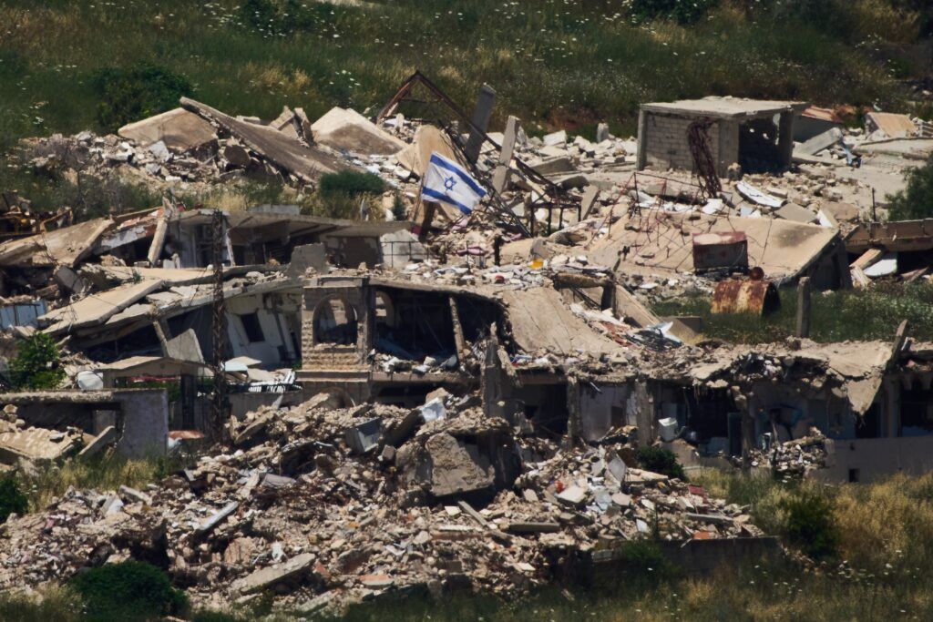 OfficialNOI's tweet photo. Trump and Netanyahu play dangerous game in Iran war
https://t.co/iXGpL8IxXp  via @TheFinalCall https://t.co/w7B0PagUBQ