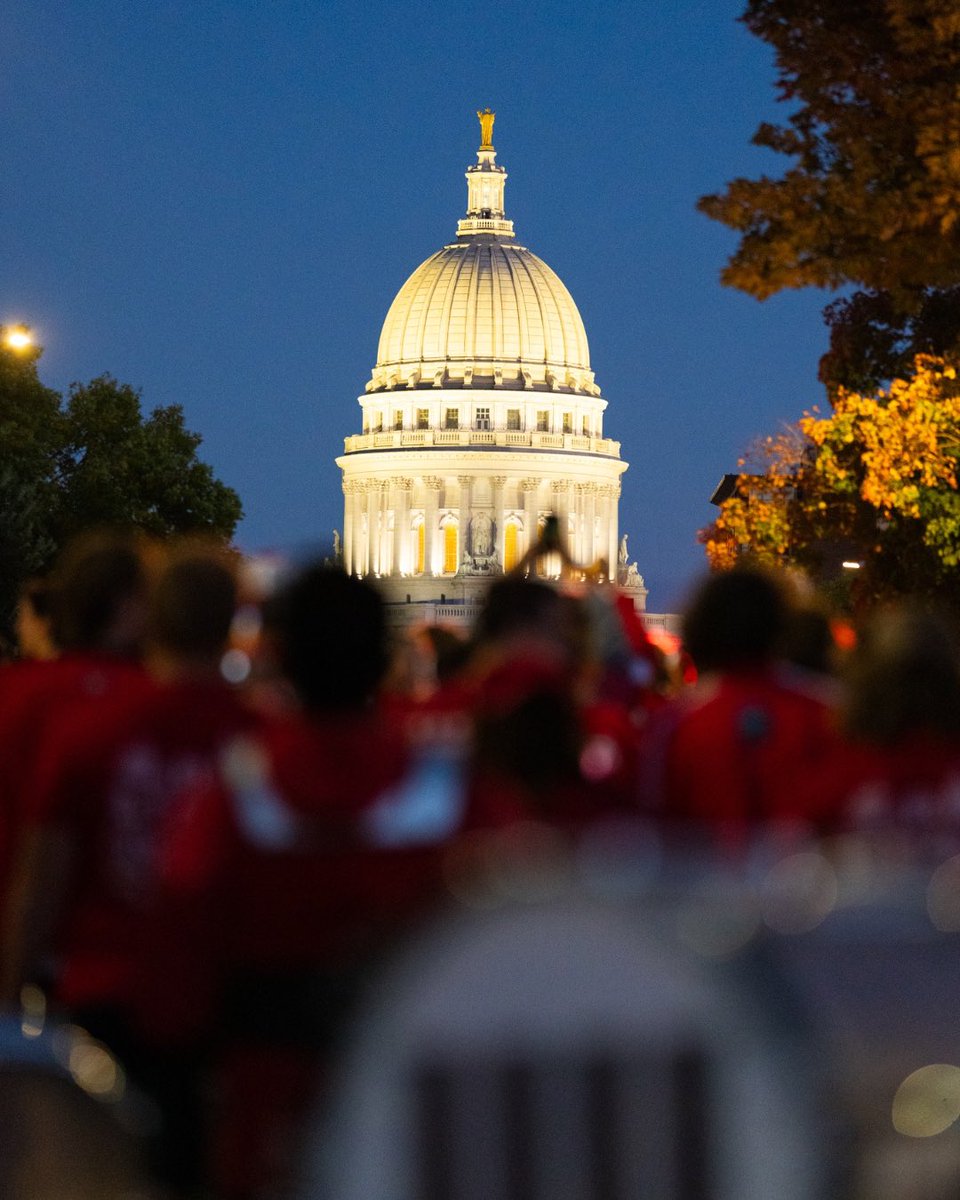 badgerband's tweet photo. The Capitol. The Badgers. The Band. Happy 608 Day to the city we proudly call home. ❤️

📸: Jack Pantaleo - @jacksnapsband

#EatARock #OnWisconsin https://t.co/fLRETt7OEI