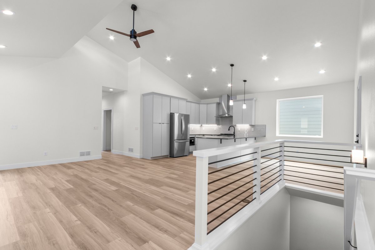 MyGatewayHome's tweet photo. Discover the charm of cottage living at 3941 Saddleback Lane in Cheyenne! ✨This Home of the Week combines thoughtful main-floor living with modern functionality.

 Take a virtual tour here: 👉https://t.co/OsRRMbs11J To speak with our sales team, call (307) 655-6995! https://t.co/8plS9u1gGF