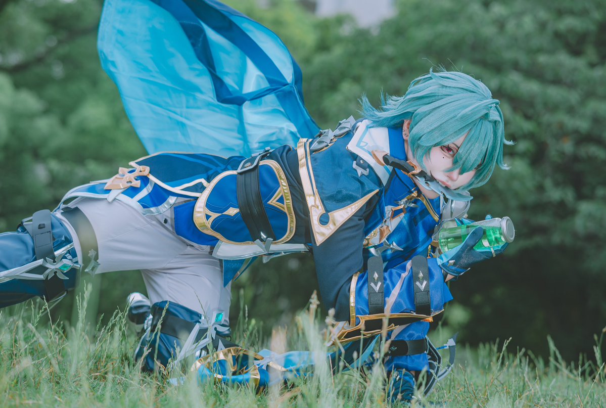 roku_roku0217's tweet photo. 【原神┆ローエン】⚠︎︎cosplay

逃がさねぇ!!!!!!!!

 #Lohen 
 #アコスタカンテレ https://t.co/ie16f2hvx7