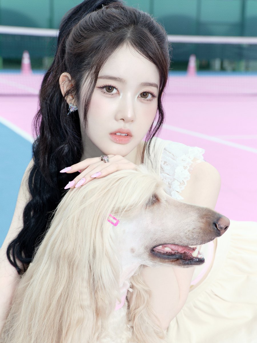 memorobot_stayc's tweet photo. #STAYC 시은 오늘 인터뷰
https://t.co/kyDn9vB846
https://t.co/cve0Nv5qeO
* 서편제는 송화가 나와 비슷해서, 한국적이어서
* 음악감독은 내가 역피라미드의 맨 아래에 있어서 흔들리면 안된다고 말했다
* 나만의 송화, 나의 색에 집중
* 캐스팅때 나온 소리들은 나에 대한 관심
* 가족이 내 목을 걱정했고 관람하면서 많이 울었다
* 훨씬 더 성장하고 싶기 때문에 스스로에 대한 점수는 60점
* 위키드 글린다 하고싶다
* 컴백 과정, 컨택스트 스위칭이 부담이었다
* 스테이씨 멤버들이 넘버와 대사를 따라한다. 회사에서도 송화라고 불린다
* 새 톤과 힘이 좋아졌다
* 컴백 컨셉은 직진녀다