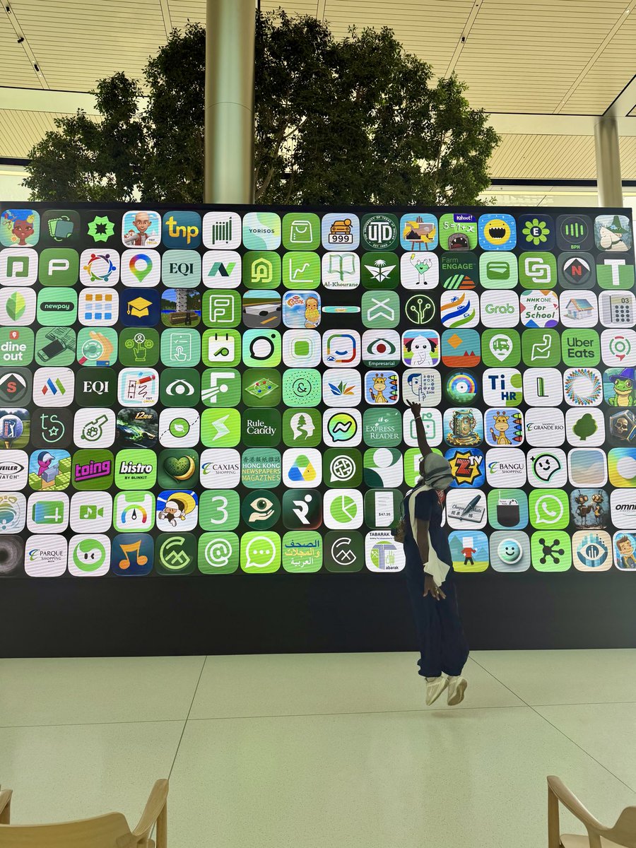 KaddyGas's tweet photo. Still processing this 🥹. Seeing Sakinly App on the icon board at Apple Park during #WWDC26 was surreal. Met my Senegalese sister Chiaba, saw our app on the big screen, and completely lost my mind 👀❤️😂. Grateful beyond words.
Please download her app Al - Khourane https://t.co/3CayiT9cxV