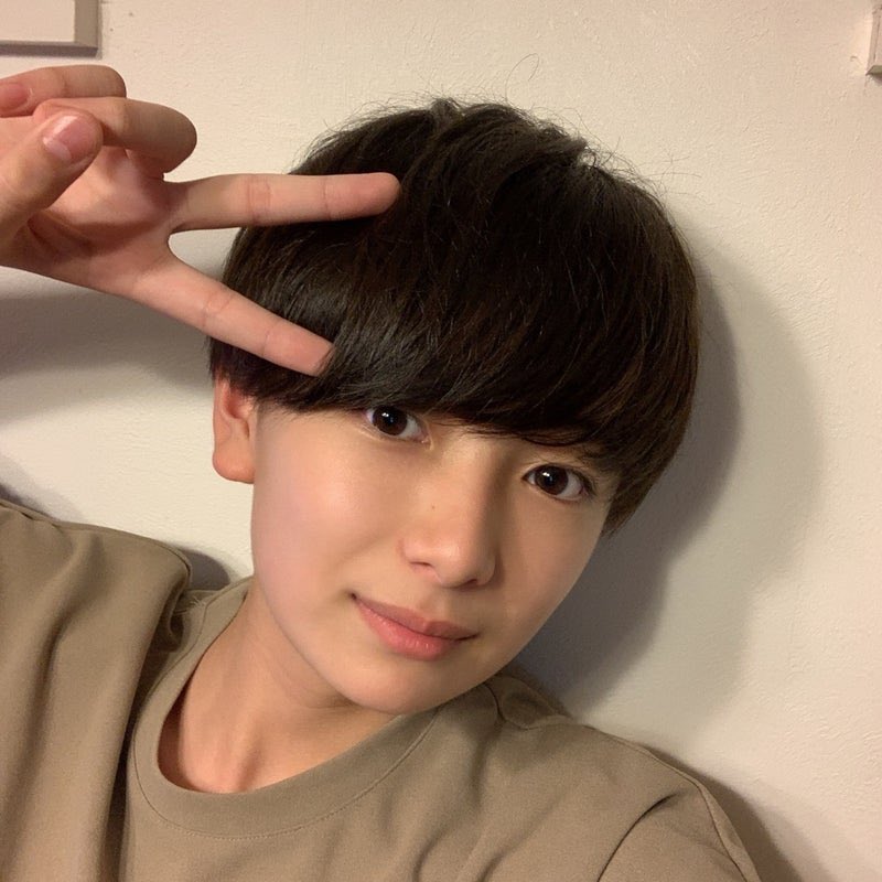 jackooki2's tweet photo. 아메블로 보는데 뭔 동그라미밖에
없어서 개웃음 토머니가 뱃속에있을때부터 토미타 예쁘다고 많이쓰다듬어주셨나봐
그러니까 동그랗게 잘 빚어져서 나왔지 https://t.co/mGBzNARxsk