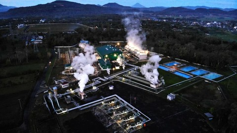 ValuableBill's tweet photo. Ini gila sih. Kapan lagi beli perusahaan

> Sustainable
> Lapkeu sehat
> Future industry
> Renewable energy
> Minusnya, butuh waktu dan capex besar untuk growth

Di harga murah, sampai-sampai bisa dapet dividend yield setara deposito

Syibal porto gue masih banyak nyangkut di tempat lain, ga bisa serok banyak