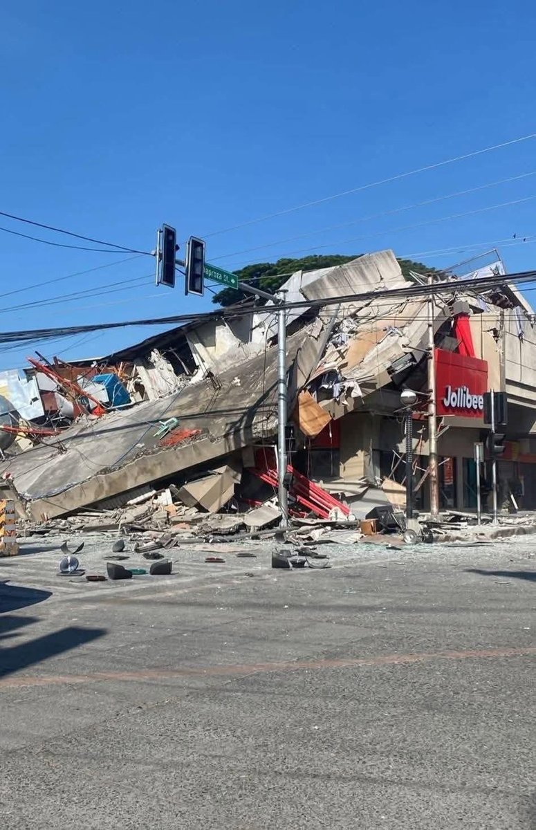 MPac_Foundation's tweet photo. Pray for General Santos City and Mindanao, Philippines! 🇵🇭 
#GeneralSantos #Mindanao #PacquiaoFoundation https://t.co/eF9lOr7prS