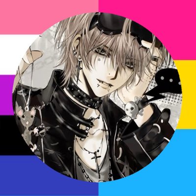 heaetze's tweet photo. This is how im coming out as pansexual to yall #NewProfilePic https://t.co/6e52ZBben9