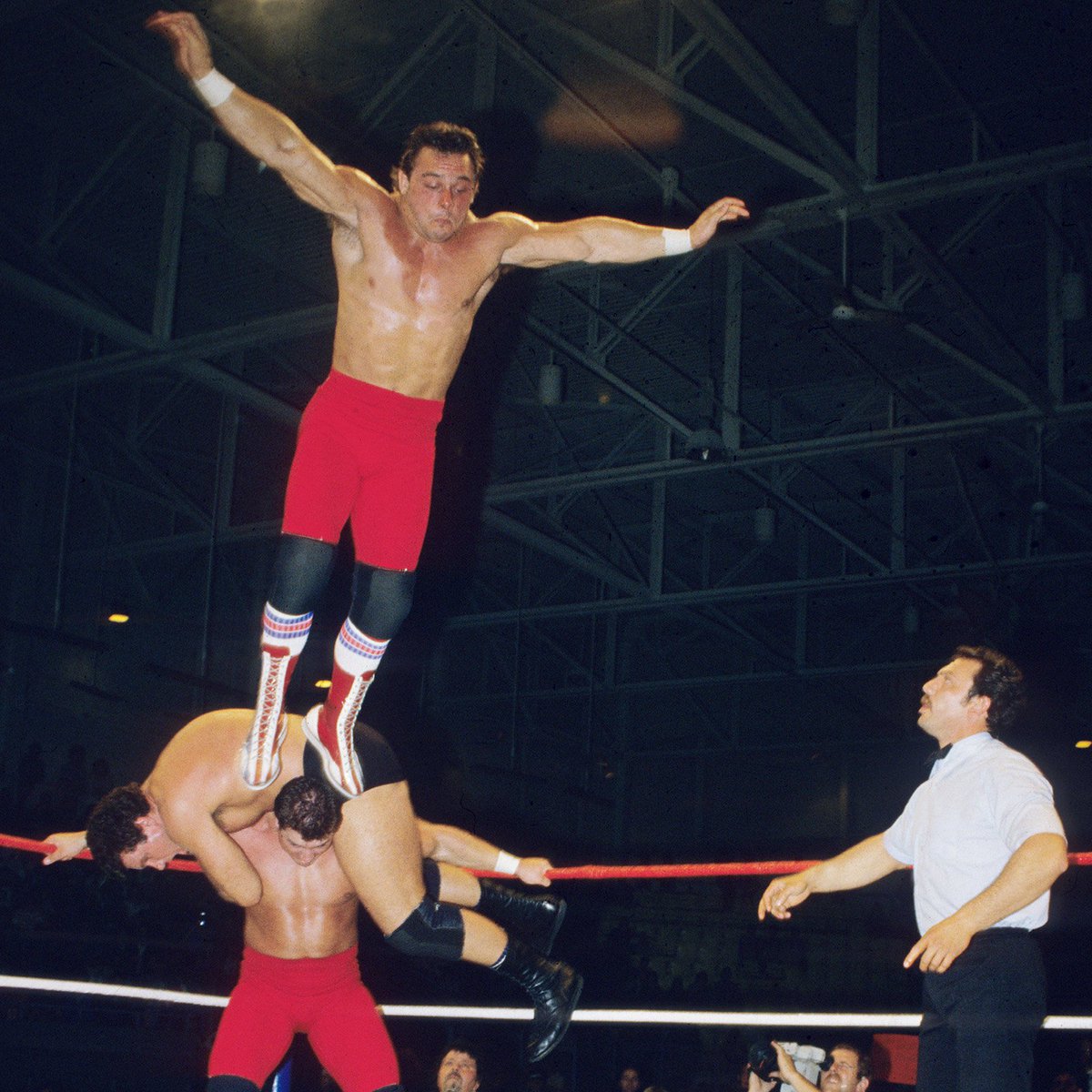 WWFWrestling1's tweet photo. 📸 WWF In-Ring Action! #WWF #WWE #Wrestling #DaveyBoySmith #DynamiteKid #BritishBulldogs https://t.co/wMFVKzALXA
