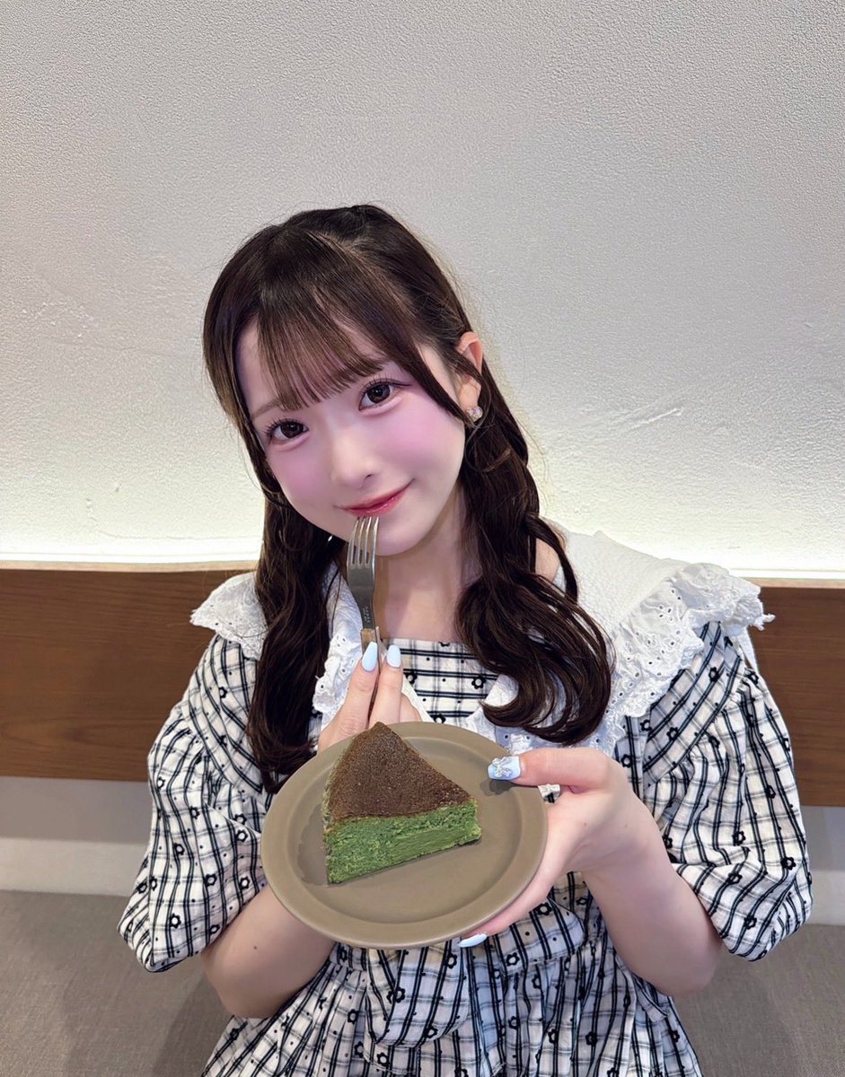 HitGY8a3CA2ybl9's tweet photo. おはよー🥰🥰🥰み♍♍♍♍ニャン😺🐈早番＼(^o^)／ｵﾜﾀ🚣🚣又雨☔☔よ〜🤣🤣🤣

🌻🌻お嬢💃寒暖差激しいのて🤡🍜🍜体調🙋🪵気を付けて下さいね🍖🍖
🥩🥩肉🥩🥩食べて🙋😺元気でいこう🤭🤭🤭
👀明日も天気悪🦹‍♀️いwawawa☔🚣🤣🤣🤣
#ねえびんこちゃん https://t.co/WnEv1hxQqx